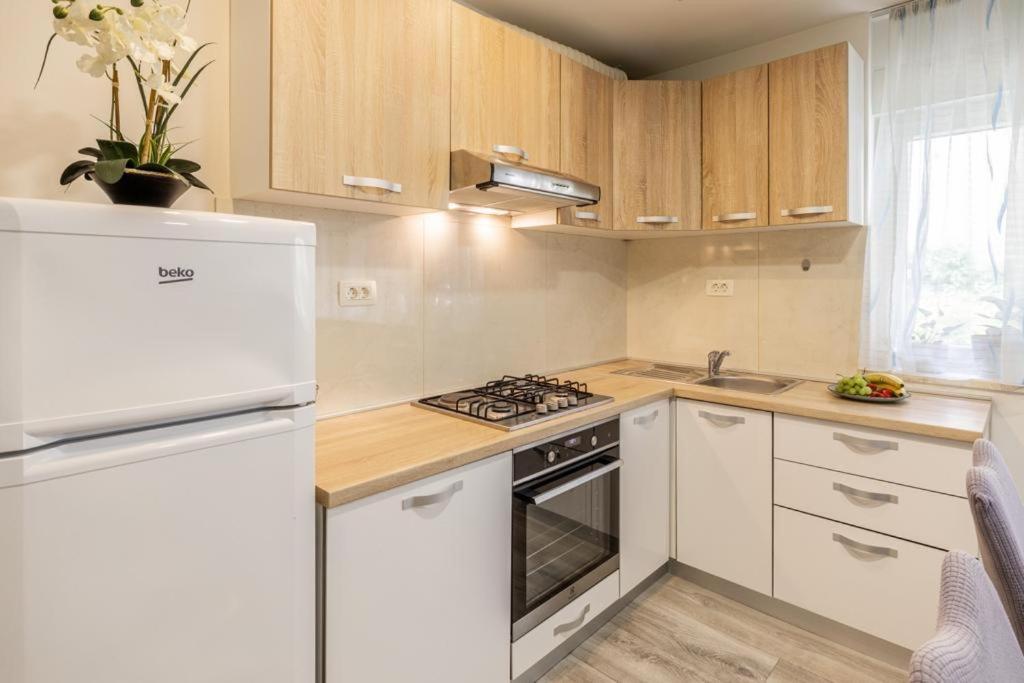 Central Apartment Josko - Combine Parking&Beach&Old Town Сплит Экстерьер фото